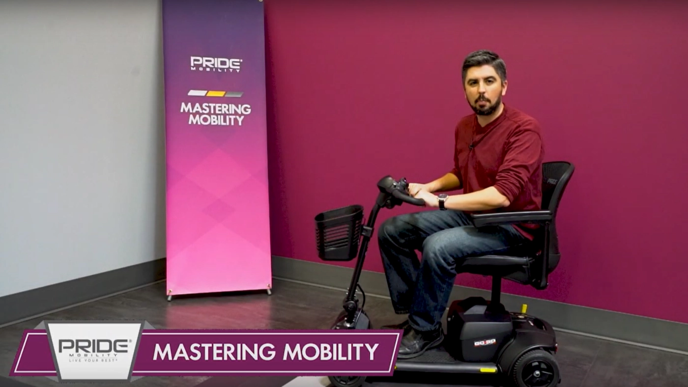 gogo_elite_traveller_2_4_wheel_scooter_video_thumb