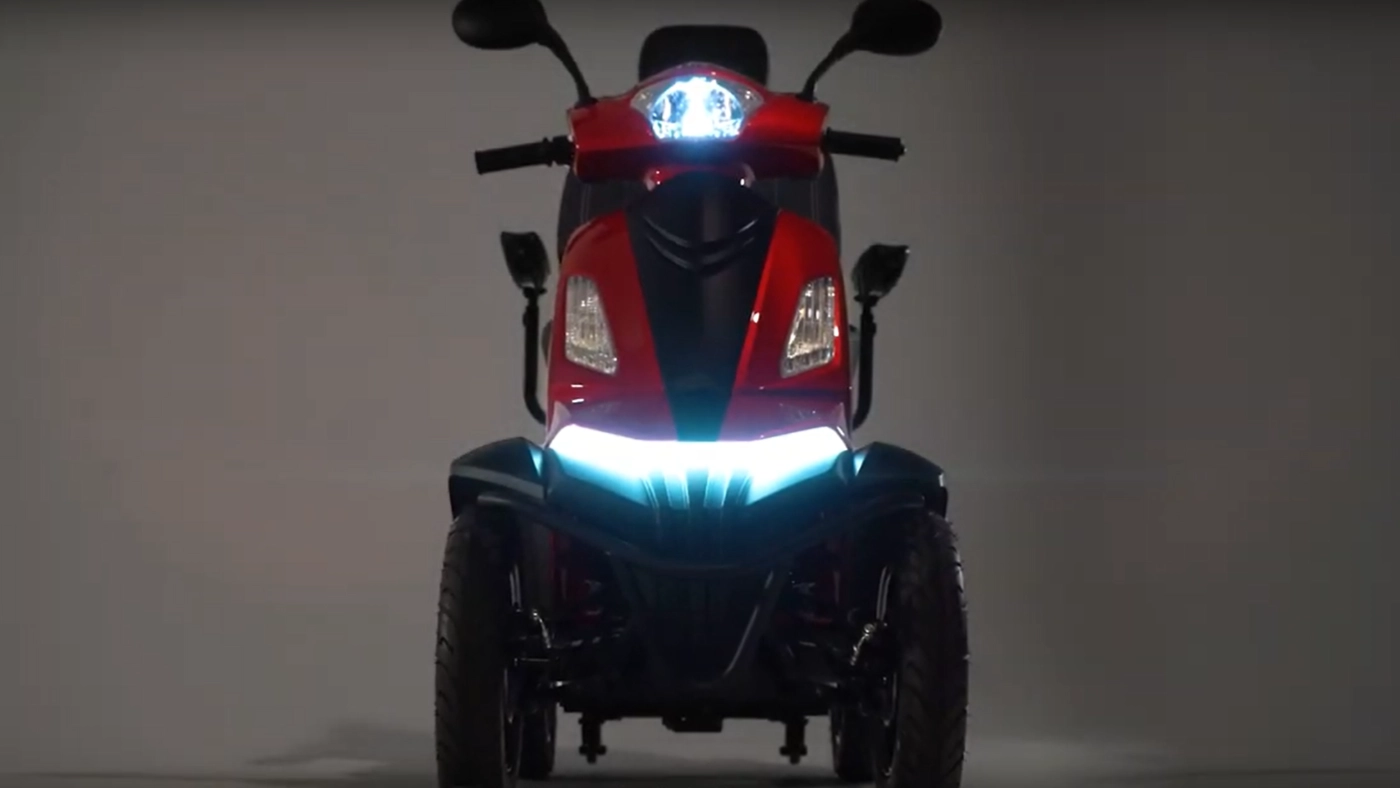 product_pride_scooter_baja_bandit_raptor_2_4_wheel_video-thumb