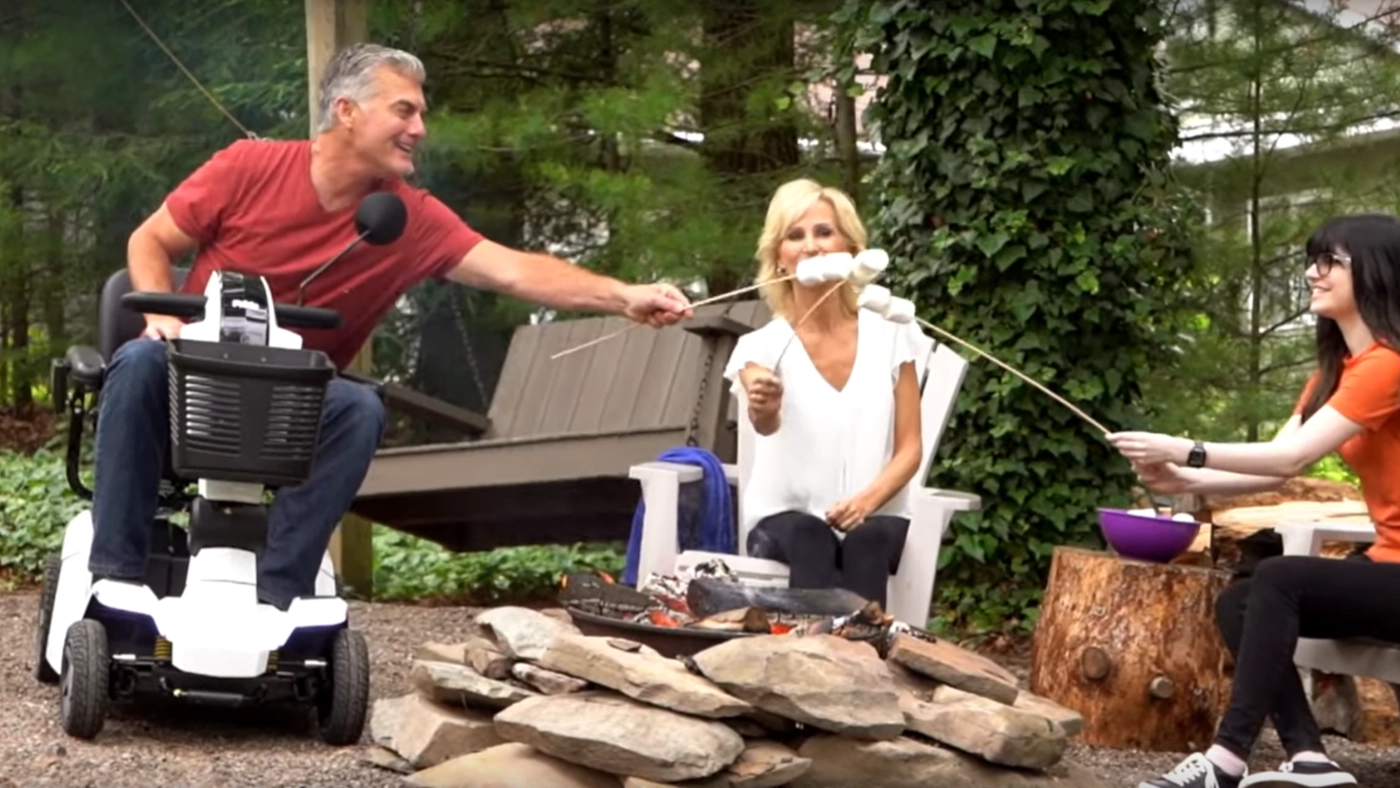 product_pride_scooter_zero_turn_10_4_wheel_10_video_thumb